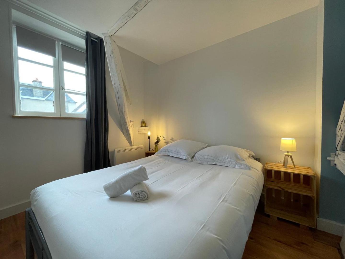 Le Cocon - Parking - Hyper Center Apartment Chartres Exterior photo